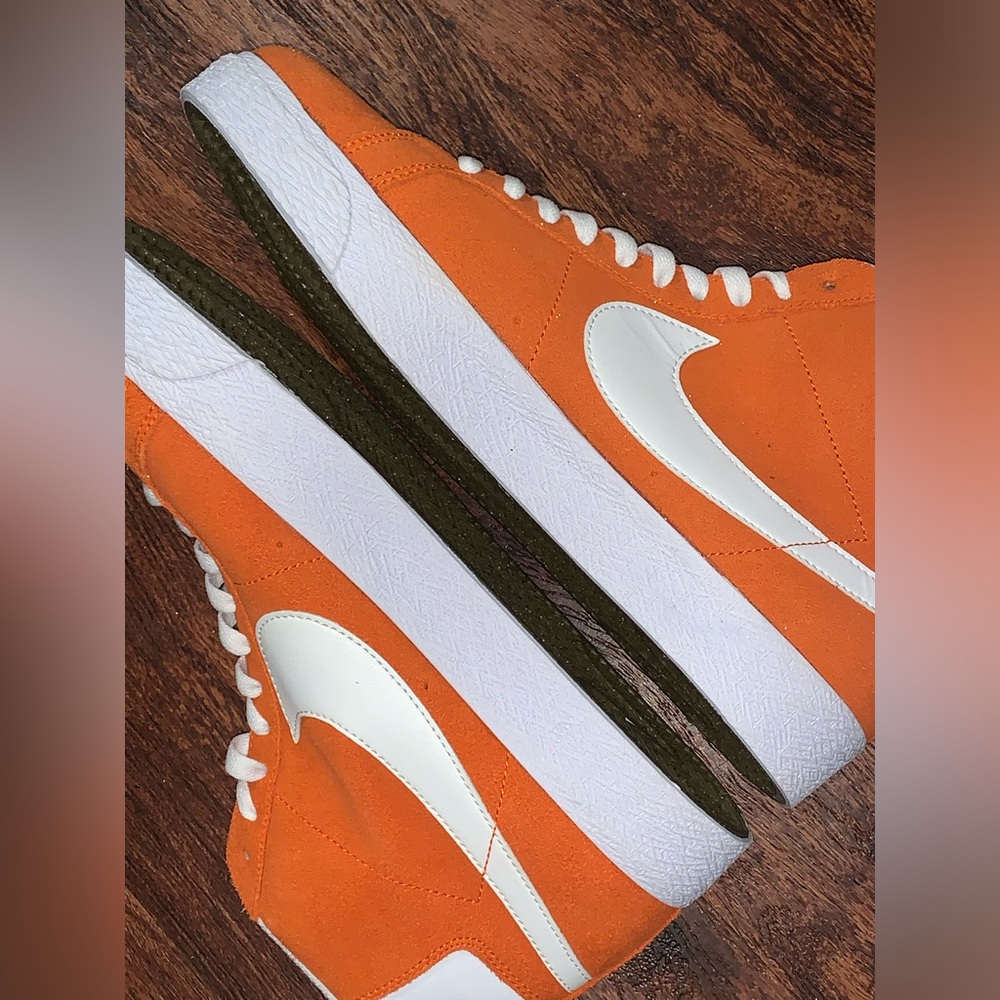 Nike size 11 - Picture 10 of 13